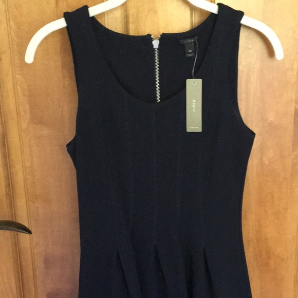 NWT: J. Crew Pin-tuck A-line dress - Picture 3 of 4